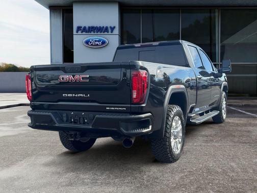 2020 GMC Sierra 2500 Denali