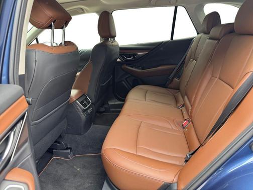 2021 Subaru Outback Touring XT