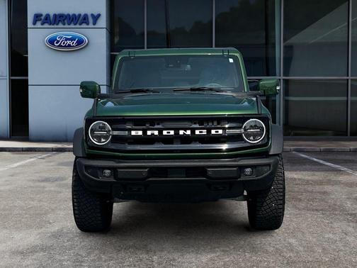 2023 Ford Bronco Outer Banks