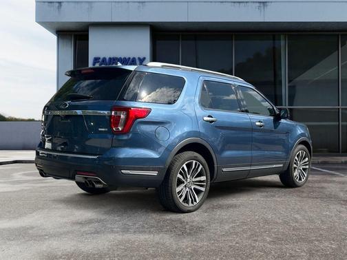 Blue Metallic 2018 Ford Explorer Platinum