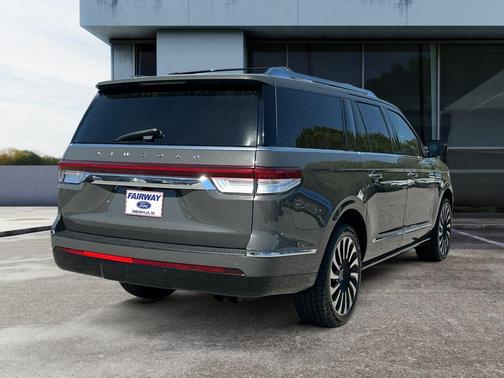 2022 Lincoln Navigator L Black Label