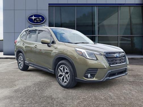 2022 Subaru Forester Premium