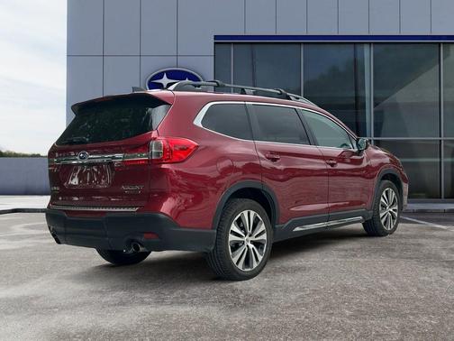 2022 Subaru Ascent Limited 8-Passenger