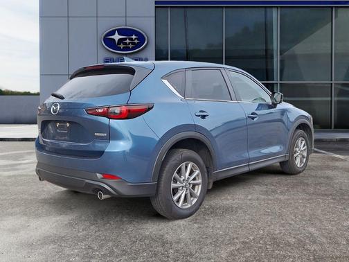 2022 Mazda CX-5 2.5 S Preferred Package