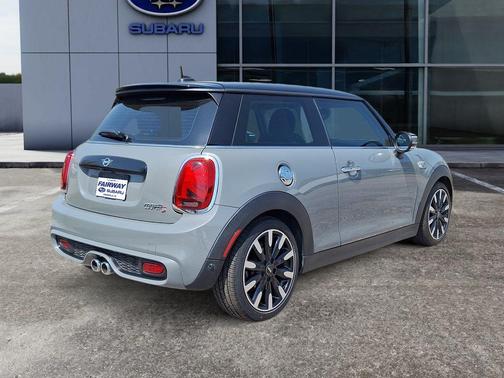 Moonwalk Gray Metallic 2020 MINI Hardtop Cooper S