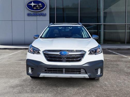 2022 Subaru Outback Touring