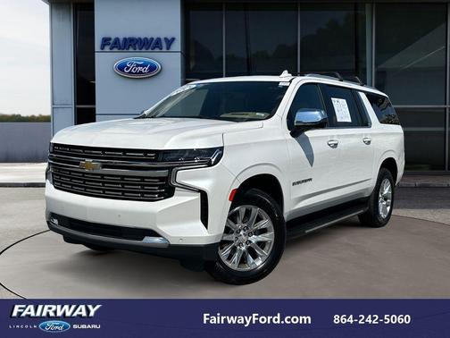 Iridescent Pearl Tricoat 2023 Chevrolet Suburban Premier