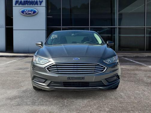 Magnetic Metallic 2018 Ford Fusion SE