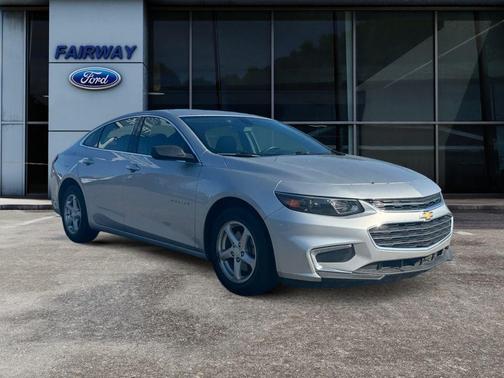 2017 Chevrolet Malibu 1LS
