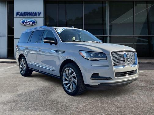 2022 Lincoln Navigator Reserve