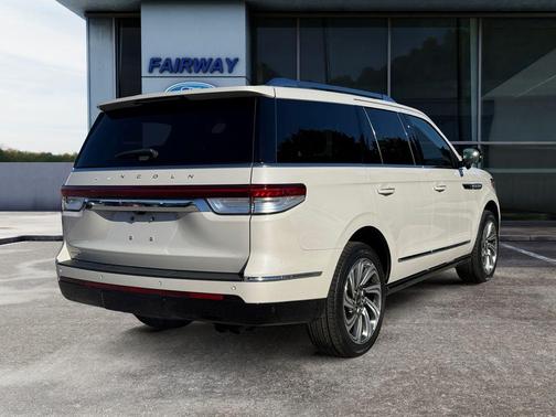 2022 Lincoln Navigator Reserve