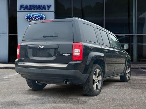 Black Clearcoat 2016 Jeep Patriot Latitude