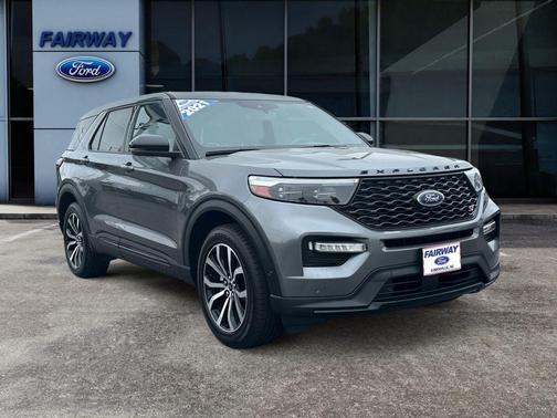 Carbonized Gray Metallic 2021 Ford Explorer ST