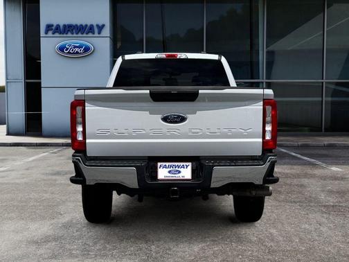 2024 Ford F-250 XLT