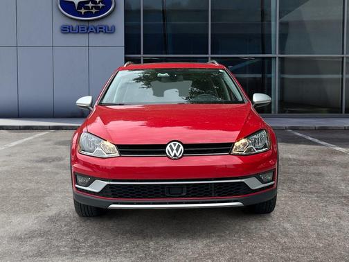 2017 Volkswagen Golf Alltrack TSI SE