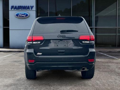 2022 Jeep Grand Cherokee WK Laredo