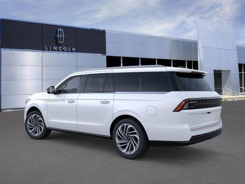 2025 Lincoln Navigator L Reserve
