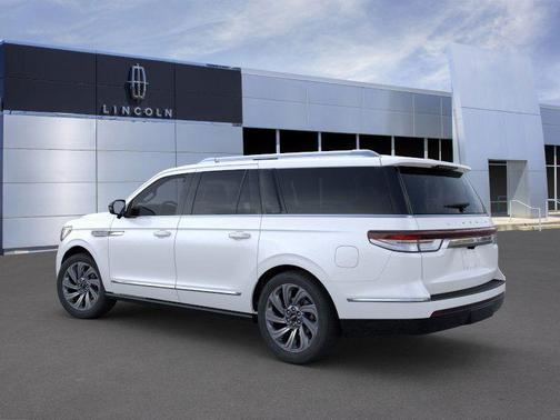 2024 Lincoln Navigator L Reserve