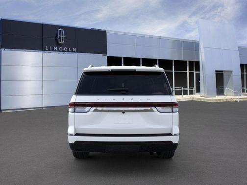 2024 Lincoln Navigator L Reserve