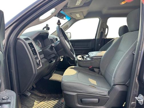 2018 RAM 1500 ST