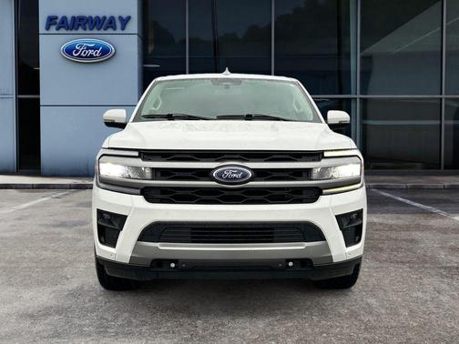 2022 Ford Expedition XLT