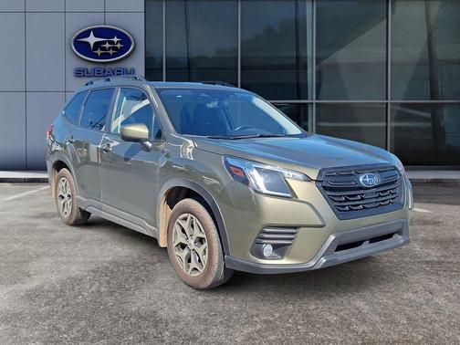 2023 Subaru Forester Premium