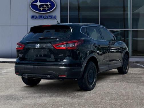 2020 Nissan Rogue Sport S