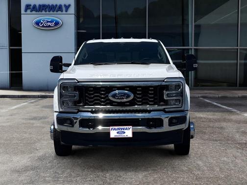 2024 Ford F-450 Lariat