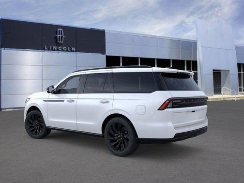 Pristine White 2025 Lincoln Navigator Reserve