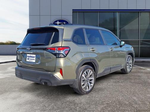 2025 Subaru Forester Touring