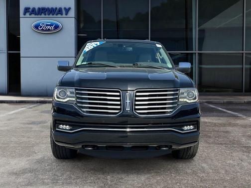 2017 Lincoln Navigator Select