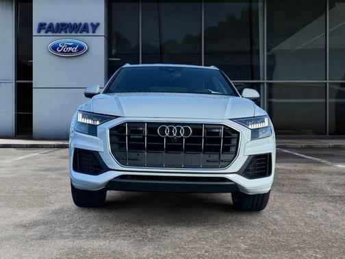 2019 Audi Q8 Prestige