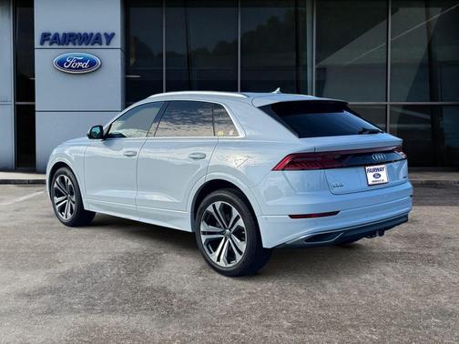 2019 Audi Q8 Prestige