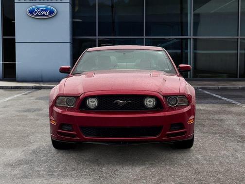 2013 Ford Mustang GT Premium