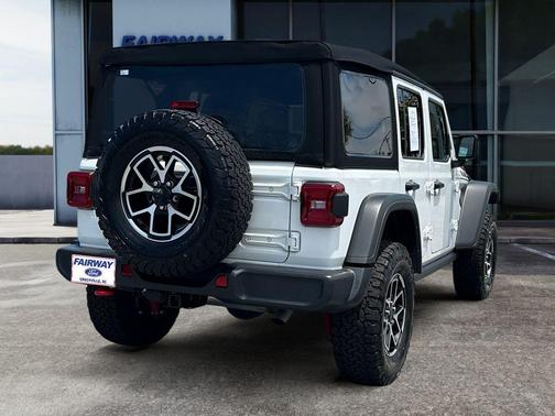 Bright White Clearcoat 2024 Jeep Wrangler Rubicon