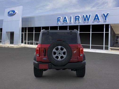 Ruby Red Metallic Tinted Clearcoat 2026 Ford Bronco Big Bend