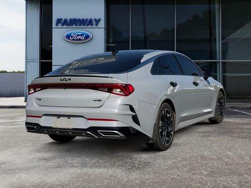 2022 Kia K5 GT-Line