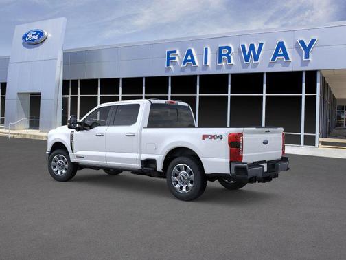 Star White 2026 Ford F-350 Lariat Super Duty