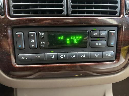 2004 Ford Explorer Limited