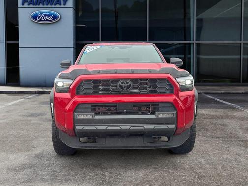 2025 Toyota 4Runner Hybrid TRD