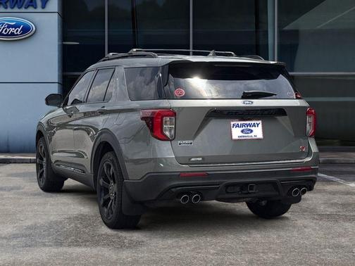 2020 Ford Explorer ST