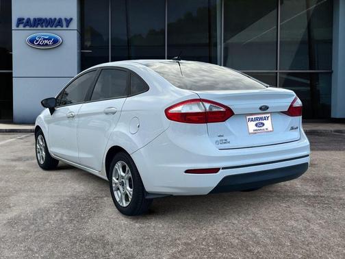 2016 Ford Fiesta SE