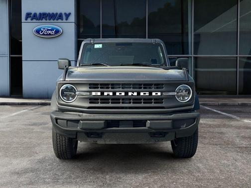 Carbonized Gray Metallic 2025 Ford Bronco Big Bend