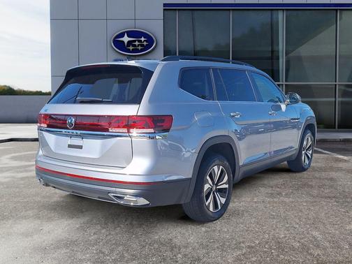 2024 Volkswagen Atlas 2.0T SE