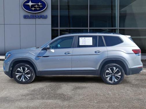 2024 Volkswagen Atlas 2.0T SE