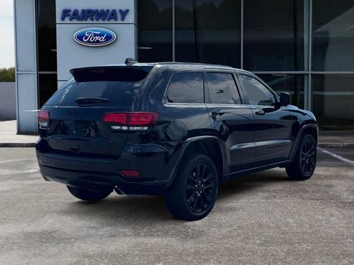 2022 Jeep Grand Cherokee WK Laredo