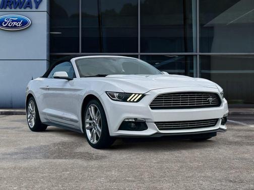 2017 Ford Mustang EcoBoost Premium
