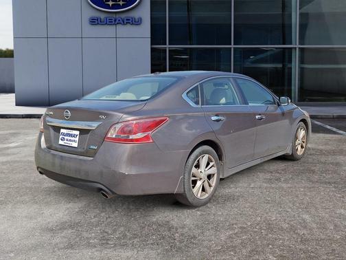 Java Metallic 2013 Nissan Altima 2.5 SV