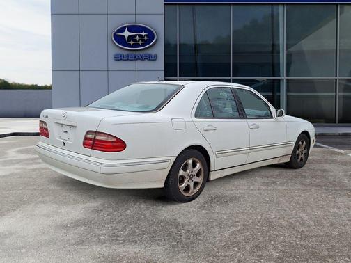 2002 Mercedes-Benz E-Class E320