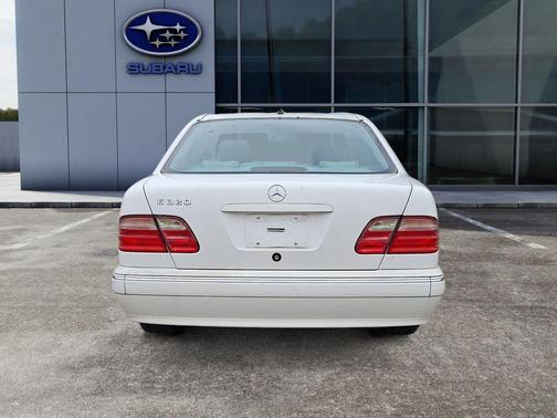 2002 Mercedes-Benz E-Class E320